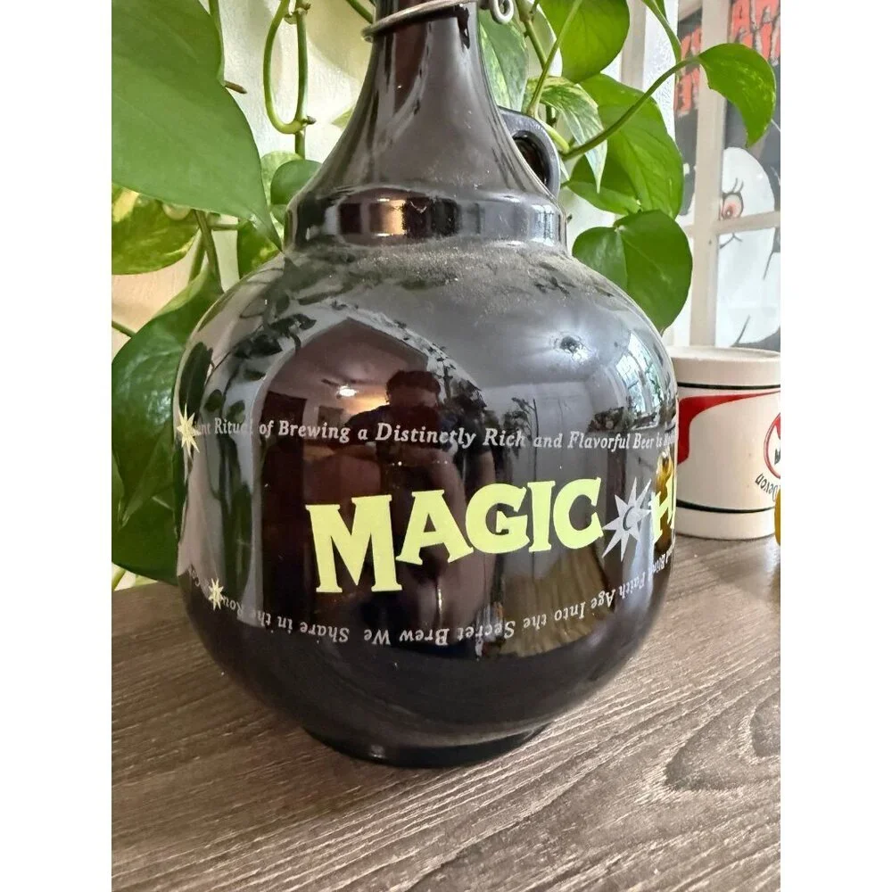 MAGIC HAT  beer container glass